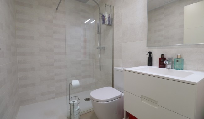 Sprzedaż - Apartament - Los Montesinos - Entre Naranjos / Vistabella Golf