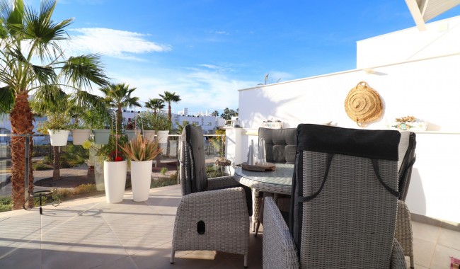 Sprzedaż - Apartament - Los Montesinos - Entre Naranjos / Vistabella Golf