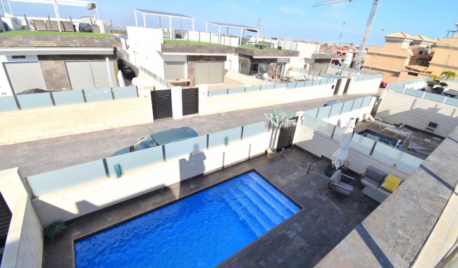 Sprzedaż - Willa - Orihuela - Villamartín