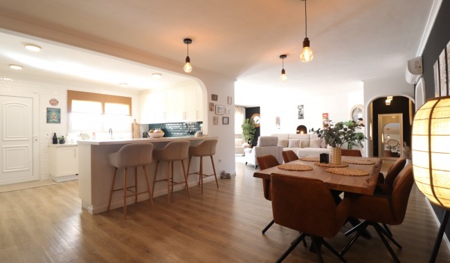 Sprzedaż - Finka - Ciudad Quesada - Rojales - Country