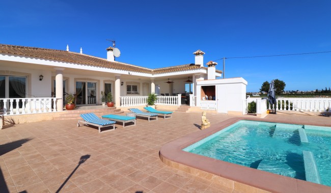 Sprzedaż - Finka - Ciudad Quesada - Rojales - Country