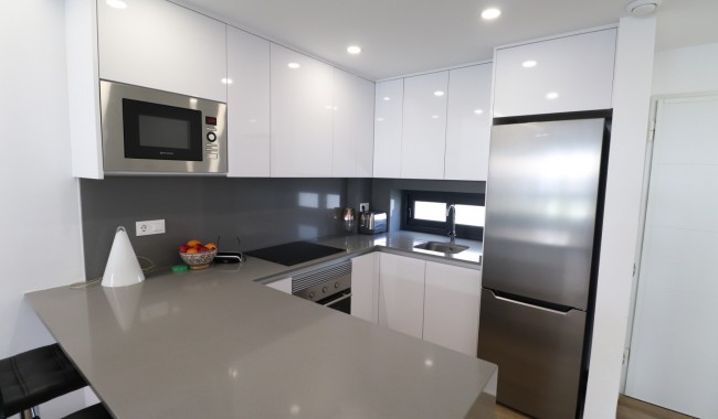 Resale - Apartment - Orihuela - Villamartín