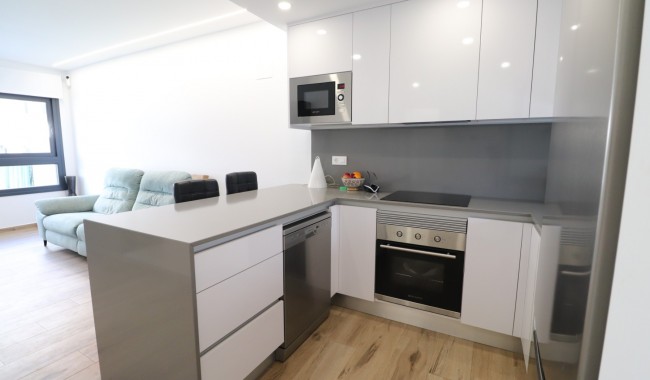 Resale - Apartment - Orihuela - Villamartín