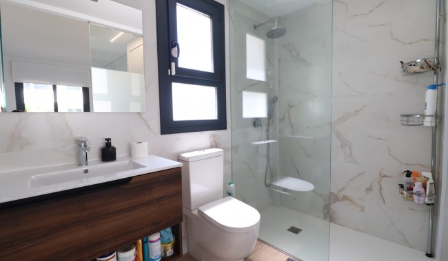 Resale - Apartment - Orihuela - Villamartín