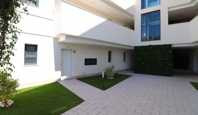 Resale - Apartment - Orihuela - Villamartín