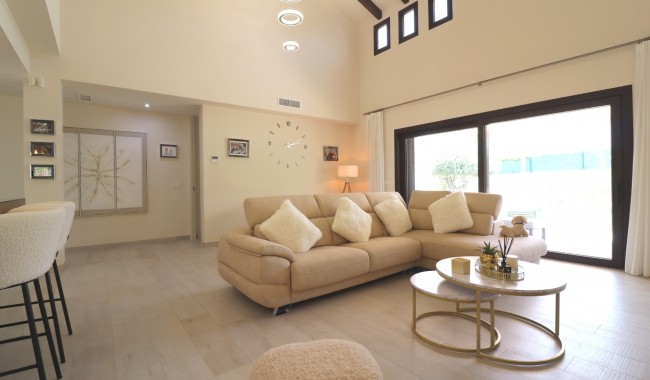 Resale - Villa - Algorfa - La Finca golf