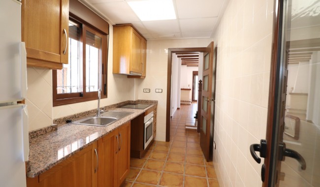 Brukt - Vertikaldelt - Algorfa - La Finca golf