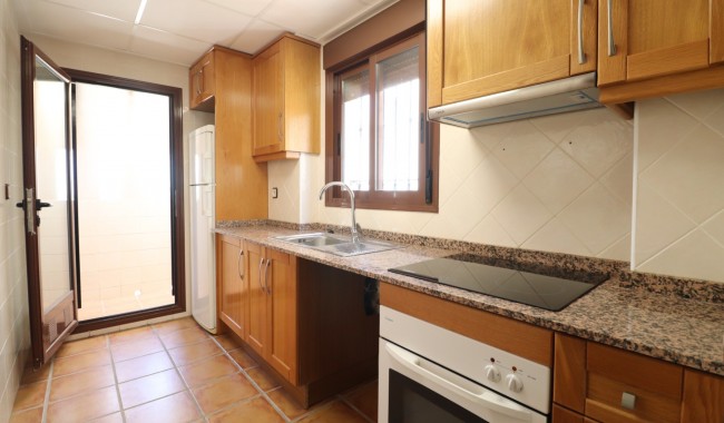 Brukt - Vertikaldelt - Algorfa - La Finca golf