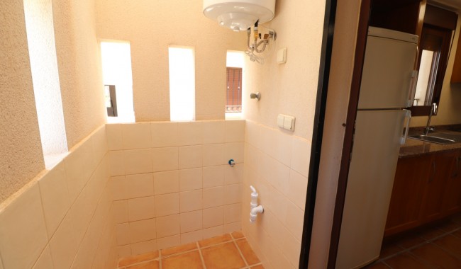 Brukt - Vertikaldelt - Algorfa - La Finca golf