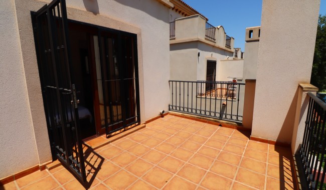 Brukt - Vertikaldelt - Algorfa - La Finca golf