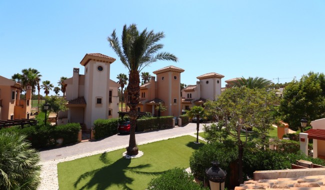 Brukt - Vertikaldelt - Algorfa - La Finca golf