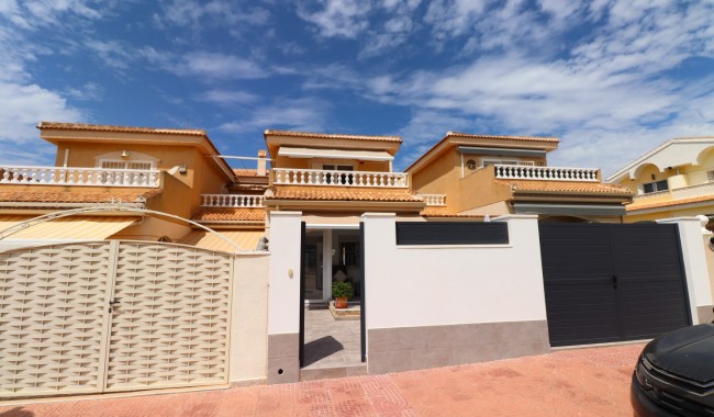 Adosado - Segunda mano - Benijófar - Monte Azul