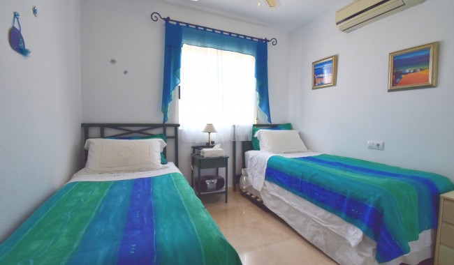 Resale - Villa - Orihuela - Playa Flamenca