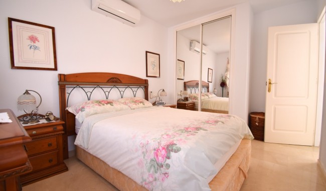 Resale - Villa - Orihuela - Playa Flamenca