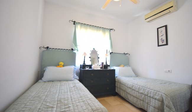 Resale - Villa - Orihuela - Playa Flamenca
