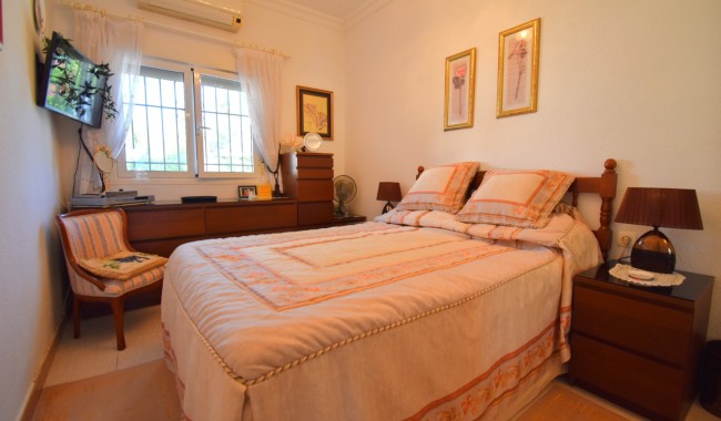 Begagnad - Villa - Orihuela - Los Balcones