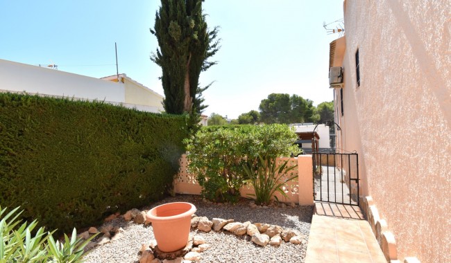 Begagnad - Villa - Orihuela - Los Balcones