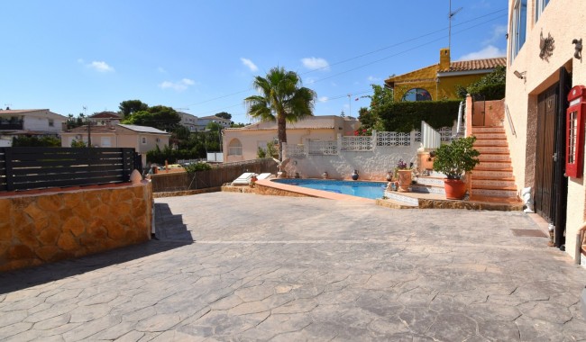 Begagnad - Villa - Orihuela - Los Balcones