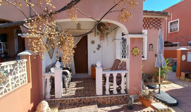 Segunda mano - Casa Quatro - Los Montesinos - La Herrada