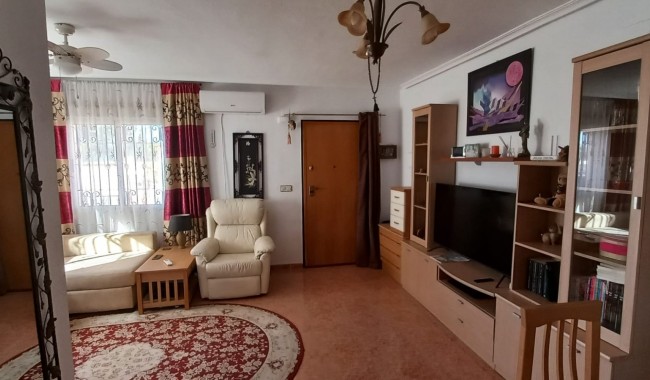 Segunda mano - Casa Quatro - Los Montesinos - La Herrada