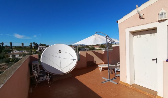 Segunda mano - Casa Quatro - Los Montesinos - La Herrada