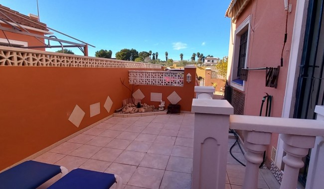 Segunda mano - Casa Quatro - Los Montesinos - La Herrada