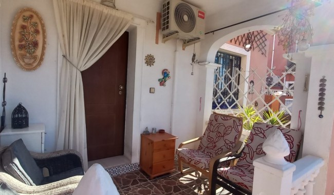 Segunda mano - Casa Quatro - Los Montesinos - La Herrada