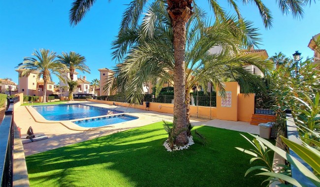 Segunda mano - Semi separado - Algorfa