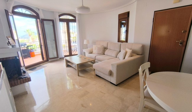 Brukt - Vertikaldelt - Algorfa