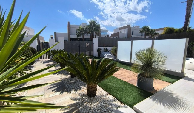 Segunda mano - Villa - Algorfa