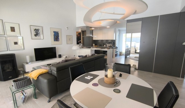 Segunda mano - Villa - Algorfa