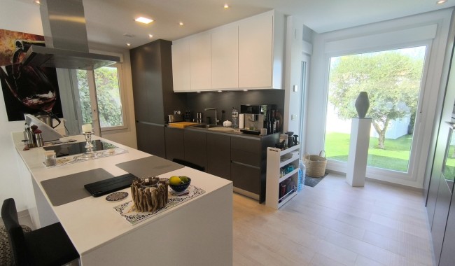 Segunda mano - Villa - Algorfa