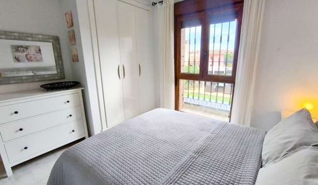 Sprzedaż - Kamienica - Algorfa