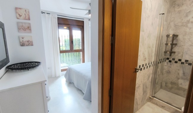 Sprzedaż - Kamienica - Algorfa