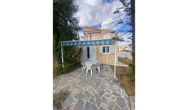 Brukt - Villa - Torrevieja - Los Balcones