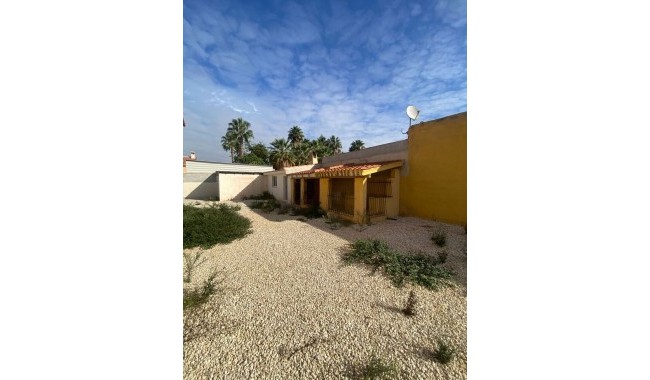 Begagnad - Villa - Catral - Costa Blanca