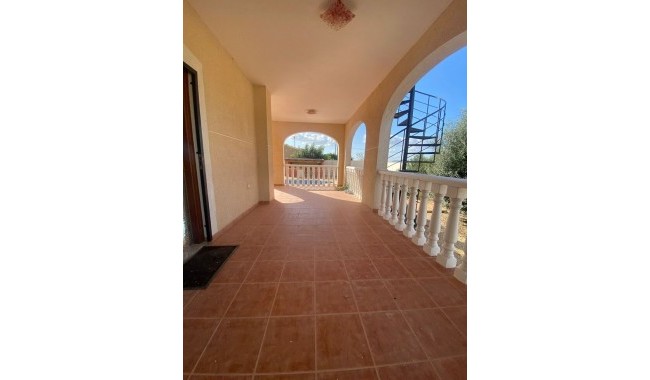 Begagnad - Villa - Catral - Costa Blanca