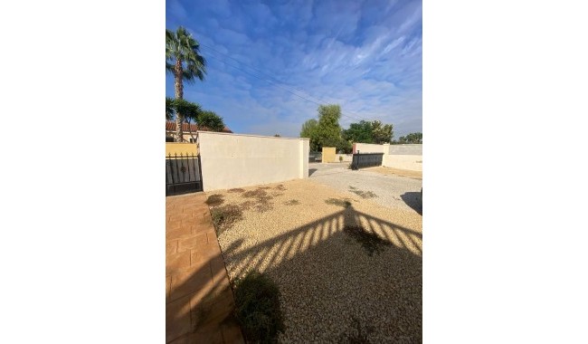 Begagnad - Villa - Catral - Costa Blanca