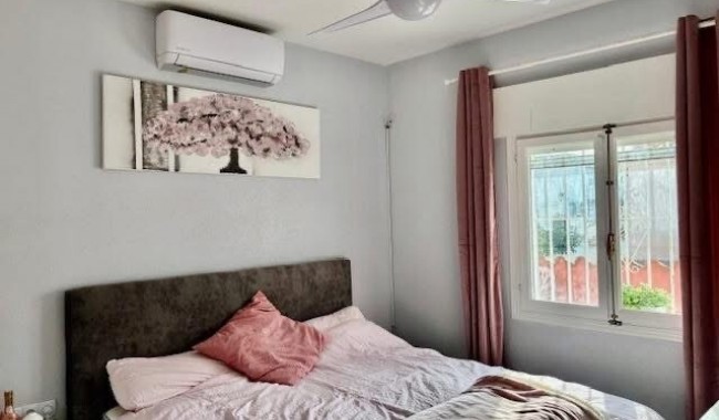 Sprzedaż - Willa - Orihuela costa - Playa Flamenca