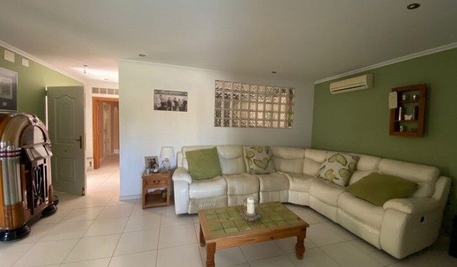 Begagnad - Finca - Albatera - Costa Blanca