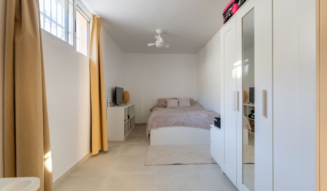 Sprzedaż - Willa - Benijófar - Benijofar