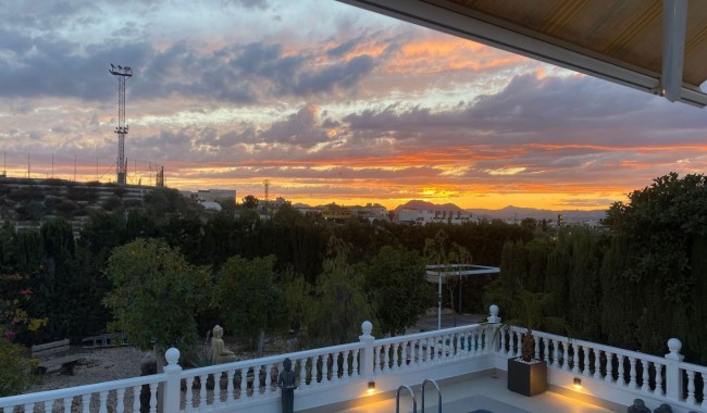 Sprzedaż - Willa - Benijófar - Benijofar