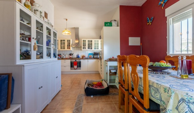 Resale - Finca - Torre Del Rico