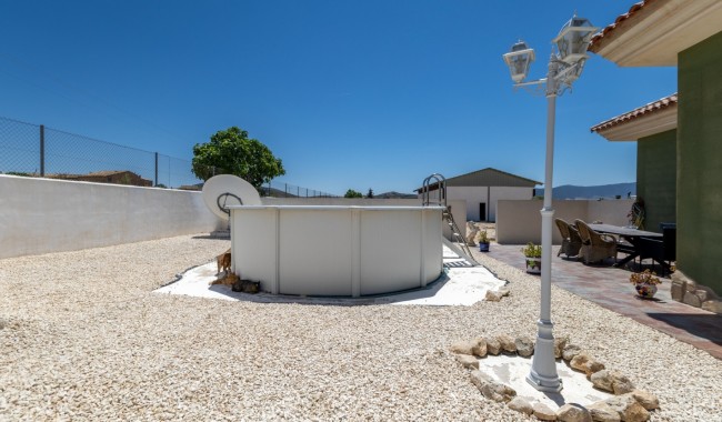 Resale - Finca - Torre Del Rico