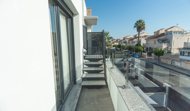 Begagnad - Villa - Torrevieja - La Florida