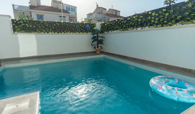 Begagnad - Villa - Torrevieja - La Florida