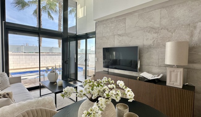 Resale - Villa - Orihuela - Lomas de Cabo Roig