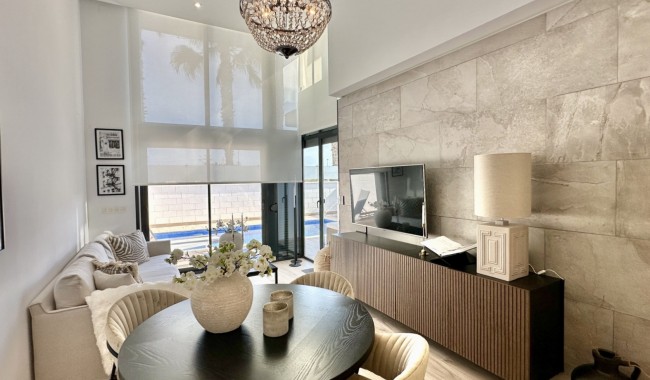 Resale - Villa - Orihuela - Lomas de Cabo Roig