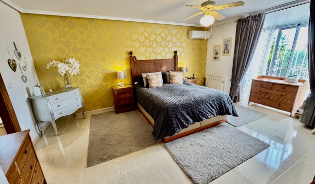 Resale - Finca - Catral