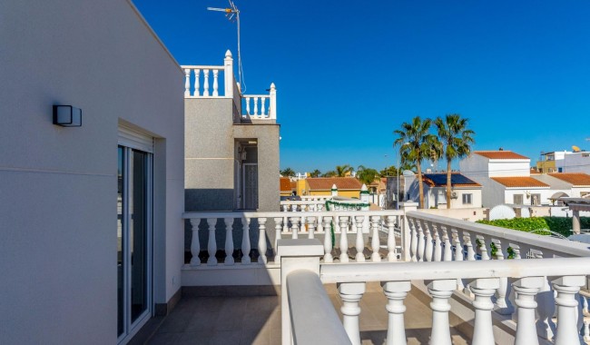 Begagnad - Villa - Torrevieja - El Chaparral